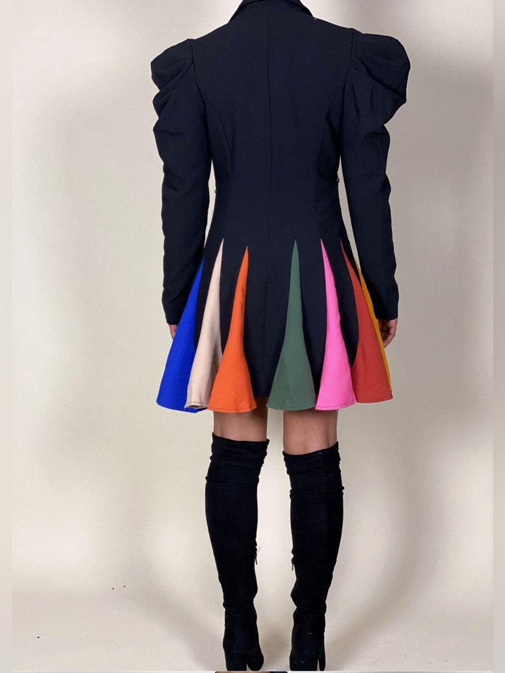 L'ATISTE by Amy Black Coat Dress Rainbow Pleated Skirt Gold Chains Size S - Picture 6 of 16